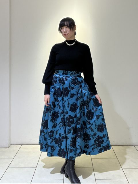 シルエットフラワープリントサイドギャザーフレアスカート