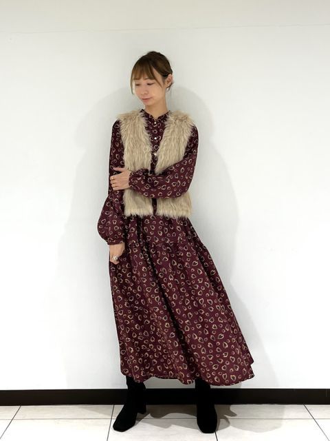 TIARA ティアラ　15周年記念　銀座店限定　花柄ワンピース TIARA ティアラ 15周年記念 銀座店限定 花柄ワンピース