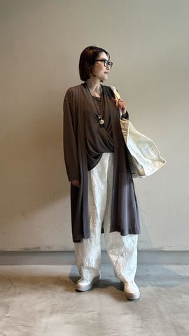 Amazon.co.jp: 【業界最軽量 222g スマホサイズ】超軽量