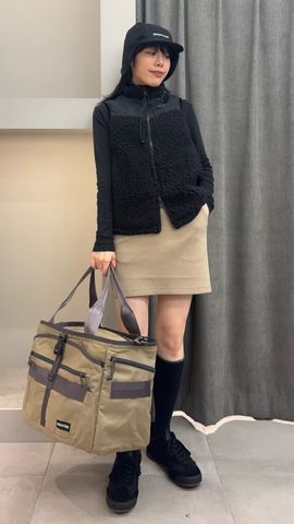 WOMEN'S WARM LOGO LINE SKIRT（ウィメンズ ウォーム ロゴライン