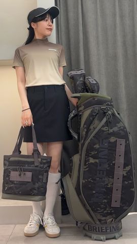 BRIEFING ベスト＋スカート スタッフコーディネート