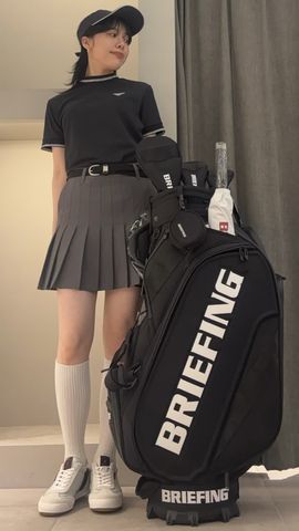 ブリーフィング　CARBON SHAFT UMBRELLA 2 中古美品 CARBON SHAFT UMBRELLA 2（カーボンシャフトアンブレラ2（晴雨兼用傘