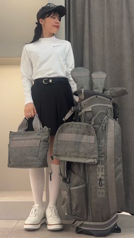 WOMEN'S STRETCH PLEATED SKIRT（ウィメンズ ストレッチ プリーテッド