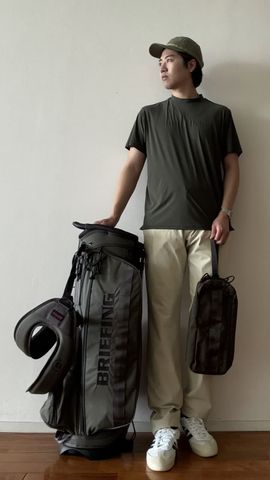 完売品　新品　BRIEFING MEN'S GRAPHIC HIGHNECK MEN'S GRAPHIC HIGHNECK （リラックスフィット）（メンズ