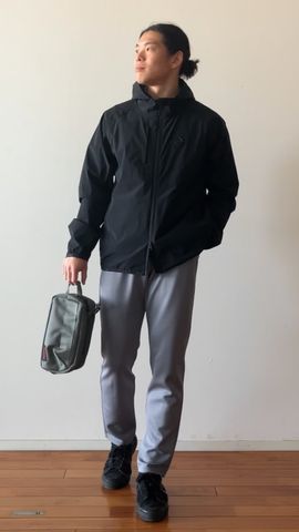 MEN'S STITCHED 3D LOGO SLIM PANTS（メンズ ステッチド 3Dロゴ スリム