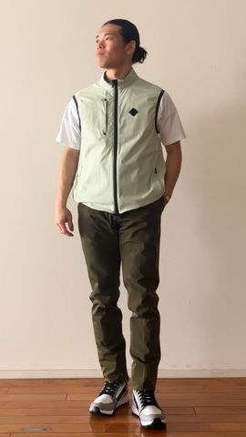 BRIEFING MENS WIND VEST オリーブ　カーキ　L 美品 MEN'S POCKETABLE WIND VEST（メンズ ポケッタブル ウィンドベスト