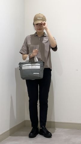 ブリーフィング BRIEFING エンボスロゴ ハーフジップ レディース カーキ BRIEFING GOLF 【超美品】ブリーフィング ジップパーカー カーキ