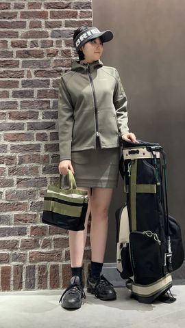 WOMEN'S WARM LOGO LINE PARKA（ウィメンズ ウォーム ロゴライン