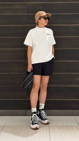 新品　ブリーフィングWOMEN’’S LOGO LINE SHORT PANTS 新品 ブリーフィングWOMEN''S LOGO LINE SHORT PANTS