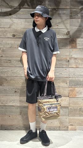 ブリーフィング　タグ付き　カレッジポロ(リラックスフイット)　Lサイズ MEN'S COLLEGE LOGO POLO （リラックスフィット）（メンズ カレッジ
