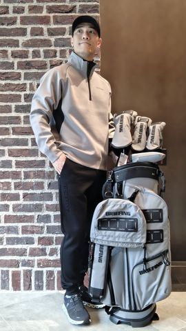 MEN'S WARM 3D LOGO HALFZIP TOP（メンズ ウォーム 3Dロゴ ハーフ