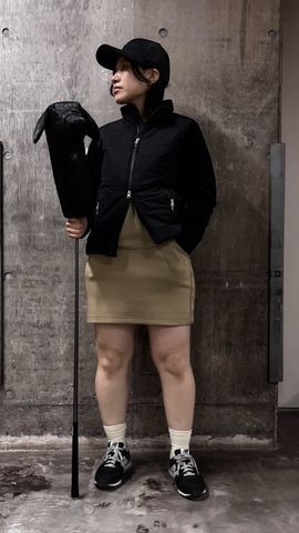 WOMEN'S WARM LOGO LINE CREWNECK（ウィメンズ ウォーム ロゴライン