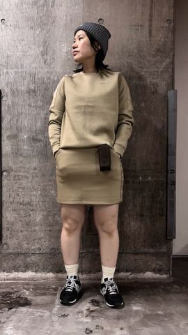 WOMEN'S WARM LOGO LINE SKIRT（ウィメンズ ウォーム ロゴライン