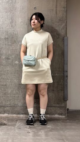 WOMEN'S STITCHED 3D LOGO DRESS（ウィメンズ ステッチド 3Dロゴ