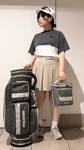 WOMEN'S STRETCH PLEATED SKIRT（ウィメンズ ストレッチ プリーテッド