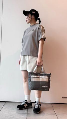 WOMEN'S LINE HIGHNECK （リラックスフィット）（ウィメンズ ライン