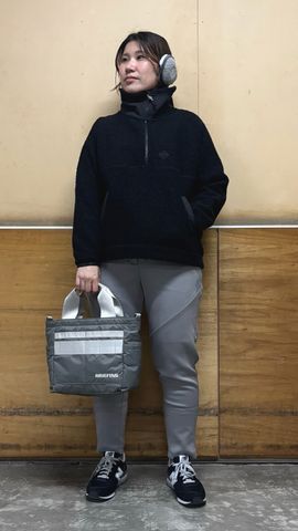 WOMEN'S WARM LOGO LINE PARKA（ウィメンズ ウォーム ロゴライン