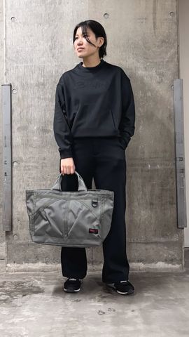 WOMEN'S STITCHED 3D LOGO CREWNECK TOP（ウィメンズ ステッチド 3D