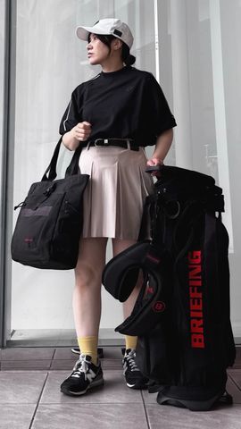 WOMEN'S LINE HIGHNECK （リラックスフィット）（ウィメンズ ライン