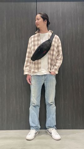BLACKカラー6月中旬頃入荷予定】TRIPOD（トライポッド（ボディバッグ