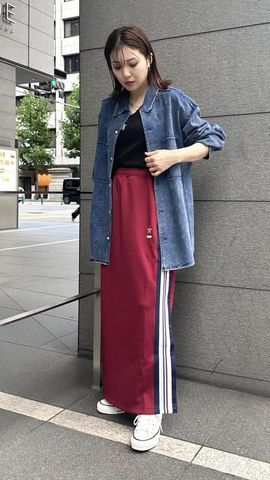kotohayokozawa】SIDE LINE TRACK SKIRT (SET UP)｜CONVERSE TOKYO